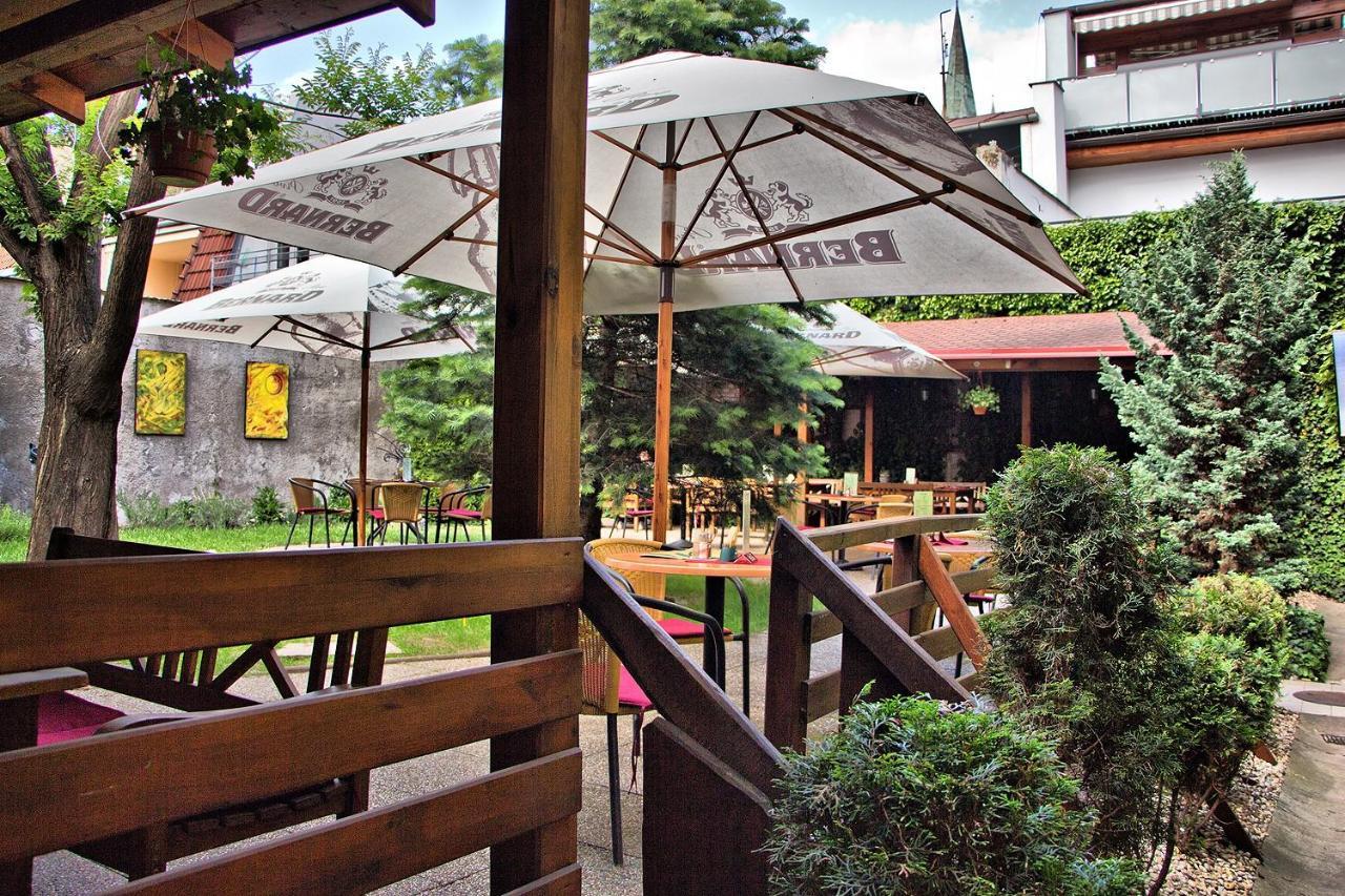 Penzion Atrium Preszów Zewnętrze zdjęcie
